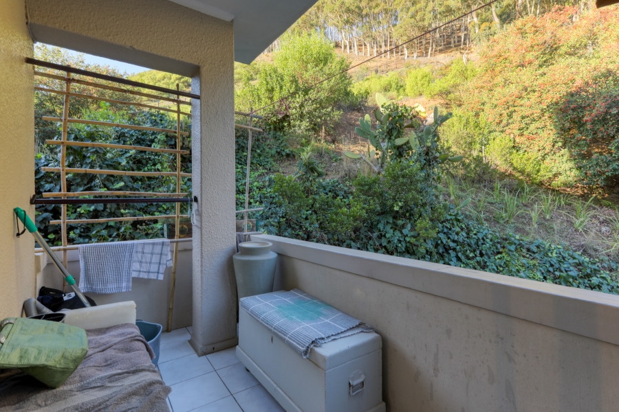 3 Bedroom Property for Sale in Sea Point Western Cape